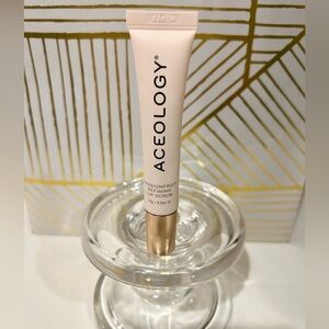 ✨ACEOLOGY Passion Fruit Refining Lip Scrub | New in Box | Factory Sealed ✨